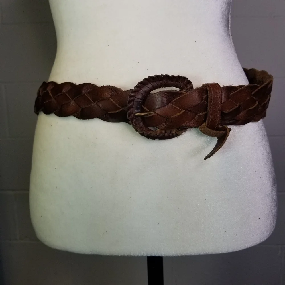 Vtg brown braided Boho Casual Real leather belt